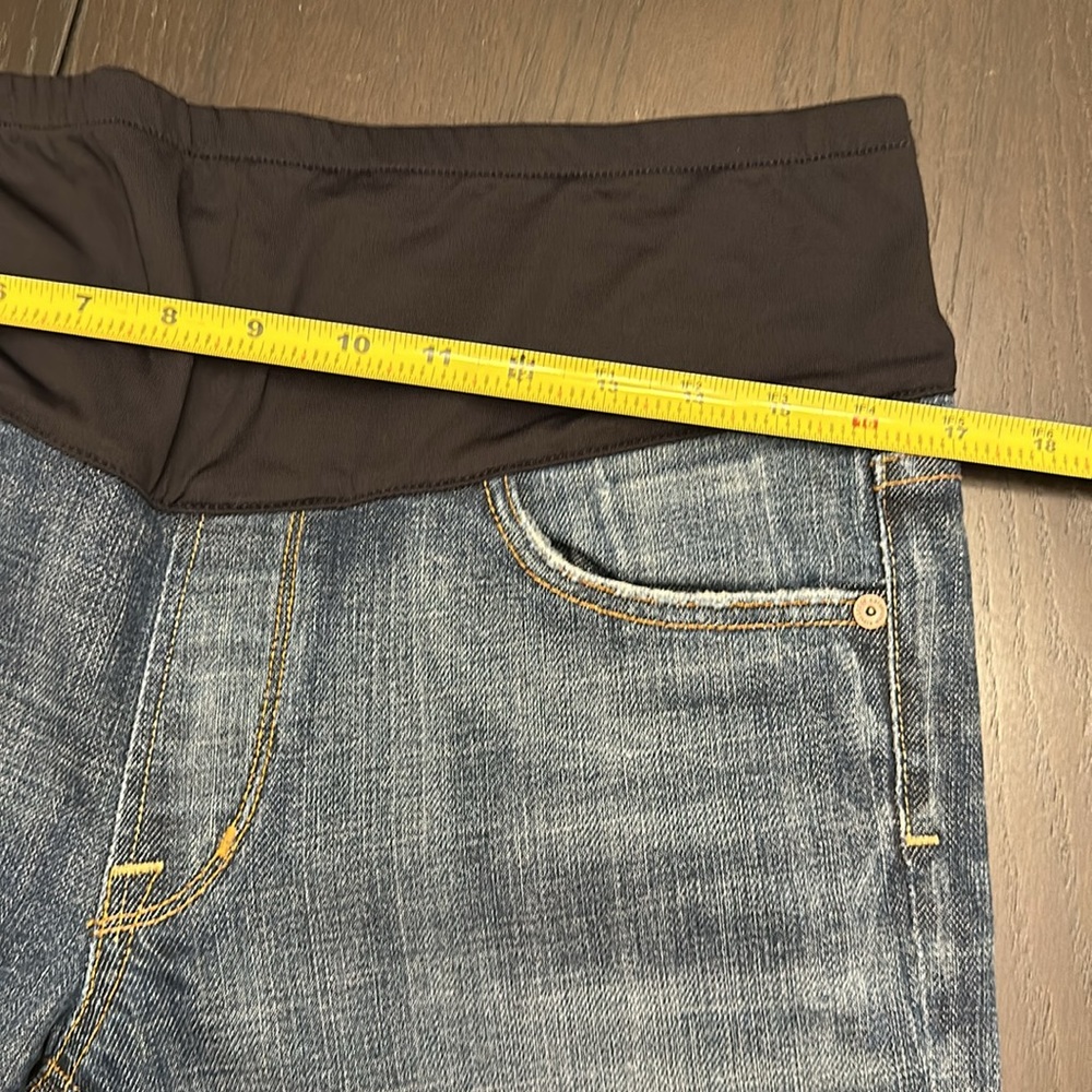 Citizens of Humanity Maternity Jeans style# 015-001 Bootcut size 31 medium wash. - Picture 11 of 16